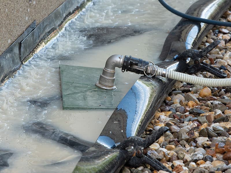FassadenFix® Standard 01: Abwasser auffangen
