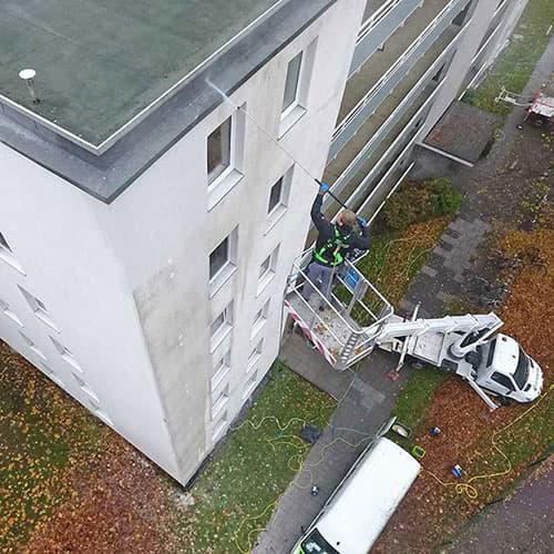 Fassadenreinigung für Wohnungswirtschaft — FassadenFix®